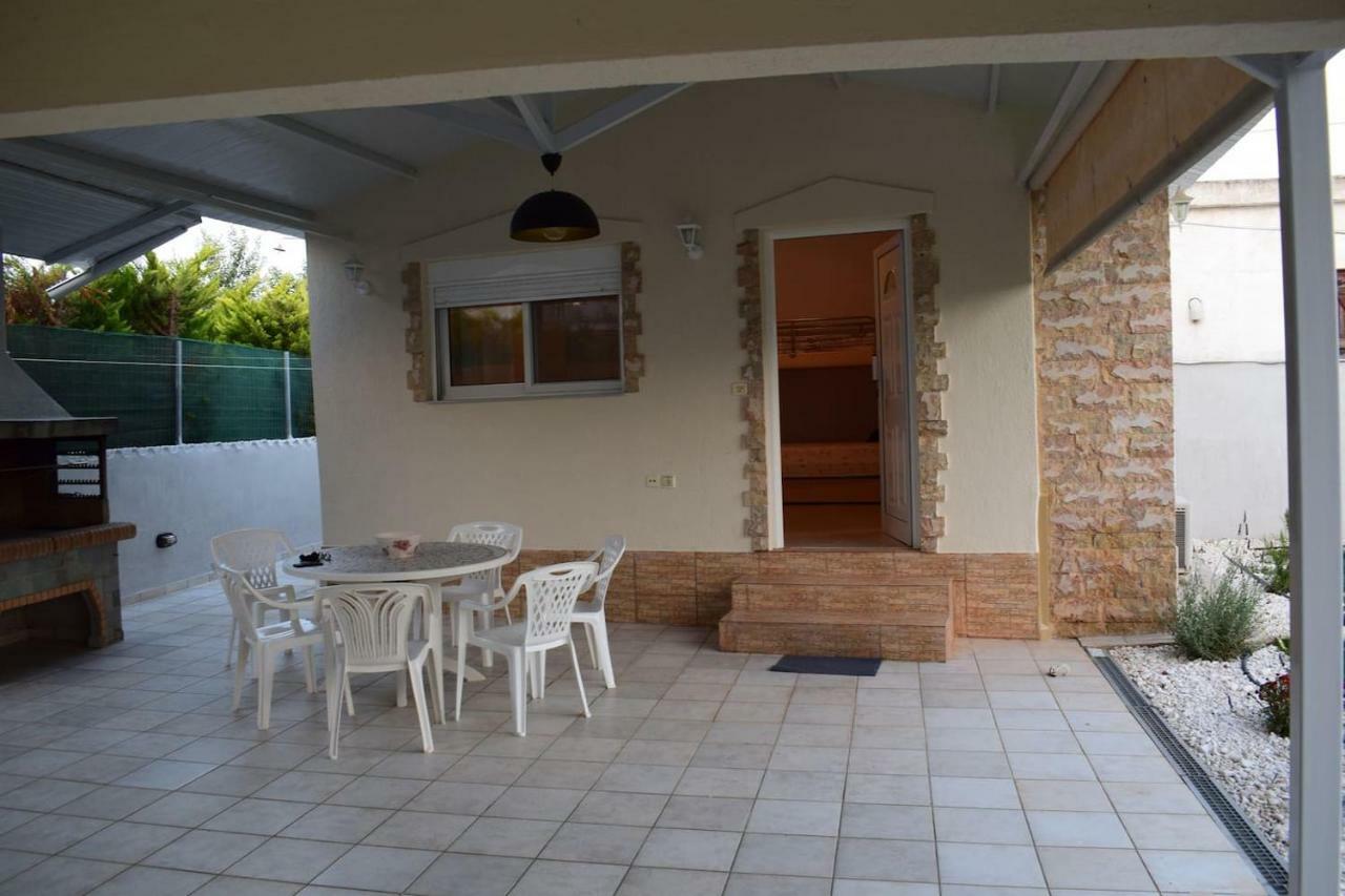 R Apartment Artemida  Exterior photo